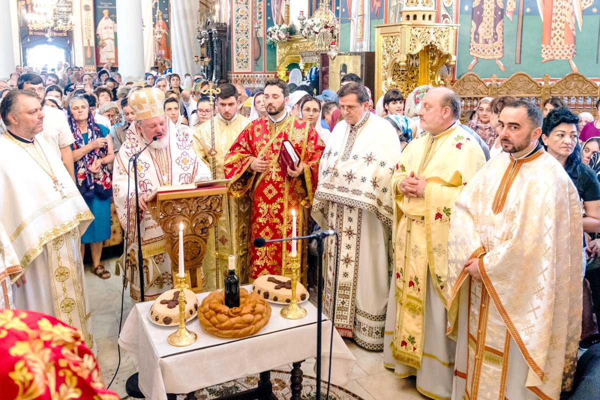 Sfinţii Brâncoveni, cinstiţi în centrul Capitalei 12555