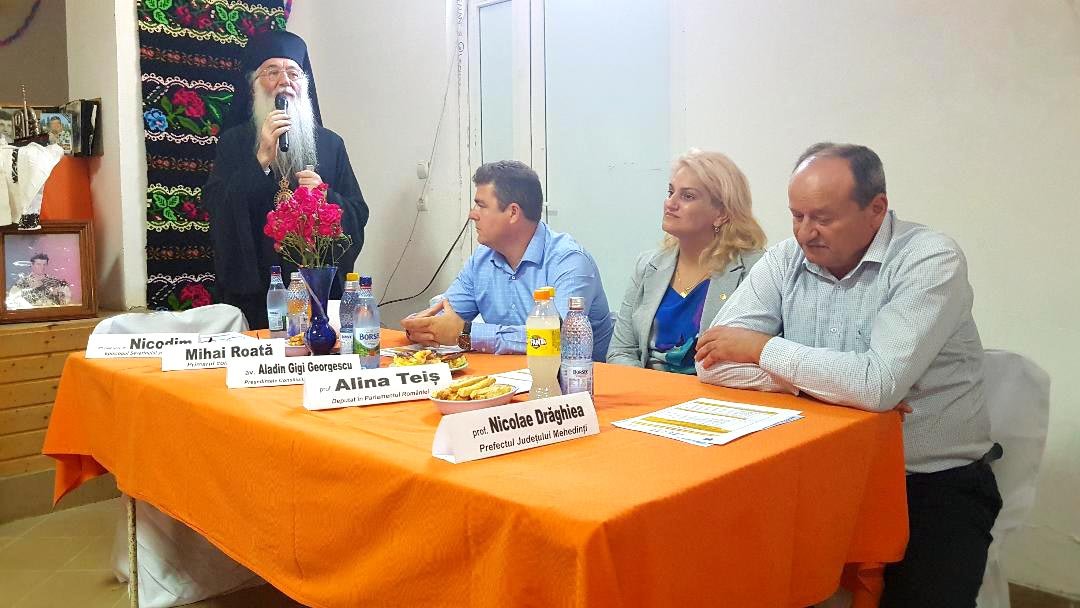 Eveniment cultural în Podeni, Mehedinţi 12398