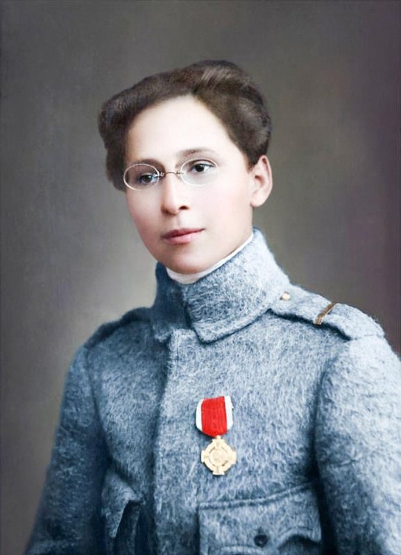 Eroismul la feminin - Ecaterina Teodoroiu 12322