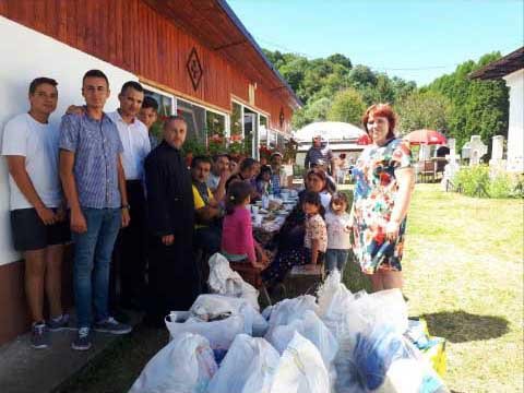 Acțiuni filantropice în Arhiepiscopia Argeșului și Muscelului 12186