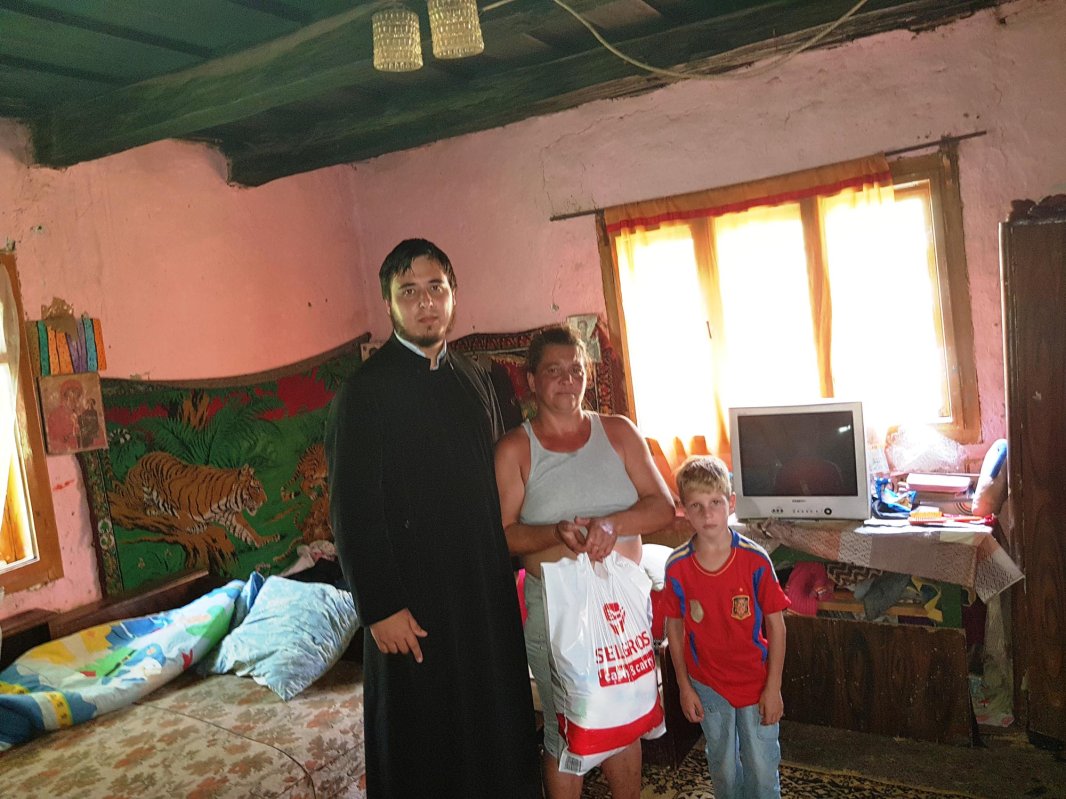 „Masa Bucuriei” în Parohia Mădrigeşti, Proto­popiatul Sebiş 12221