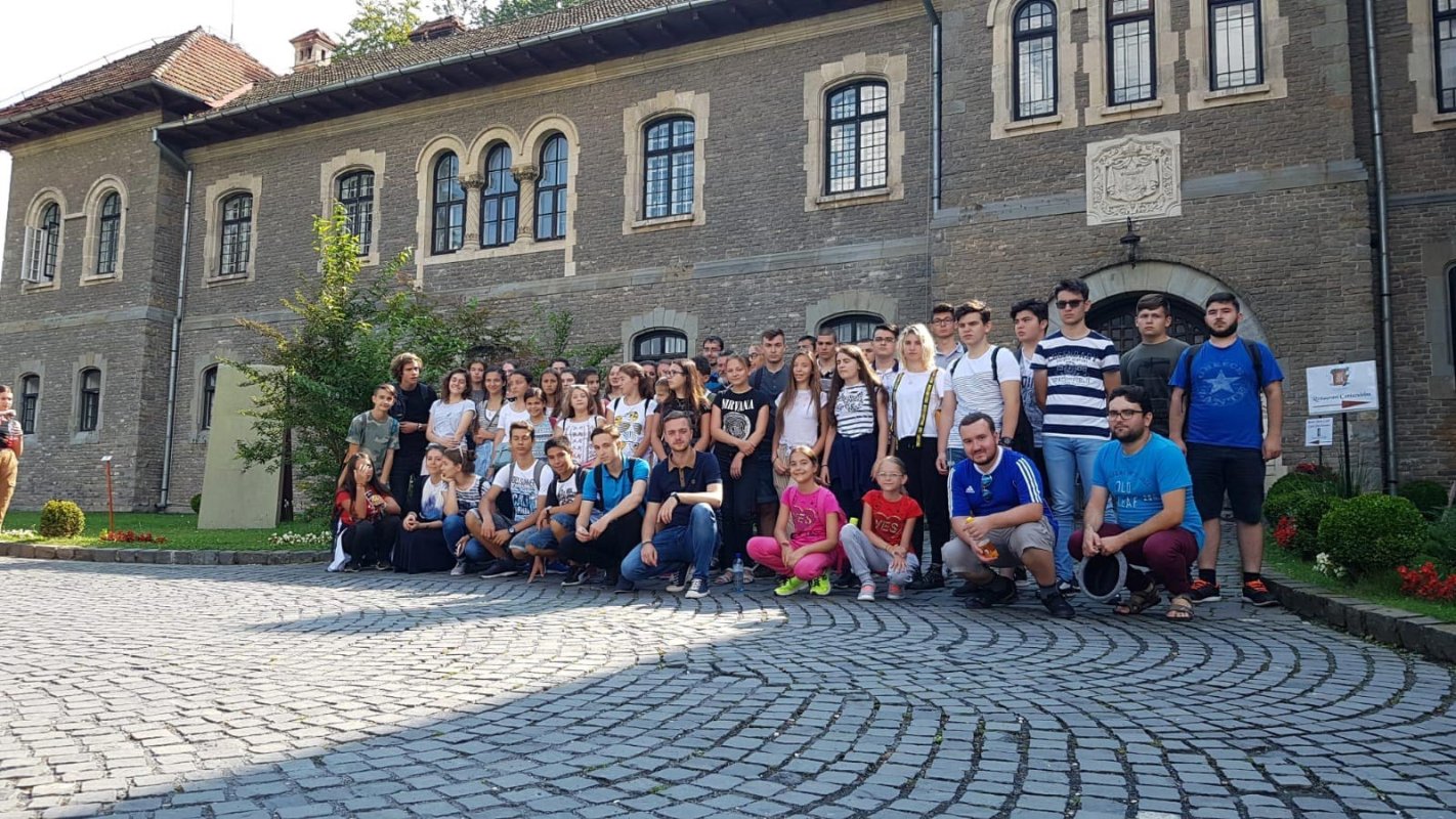 „Pe munte, spre Cruce!” la Mănăstirea Caraiman 12185