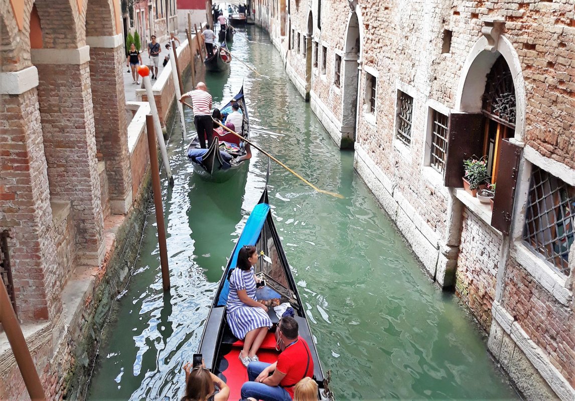 Pelerini clujeni „Pe urmele sfinților în Italia” I 12131