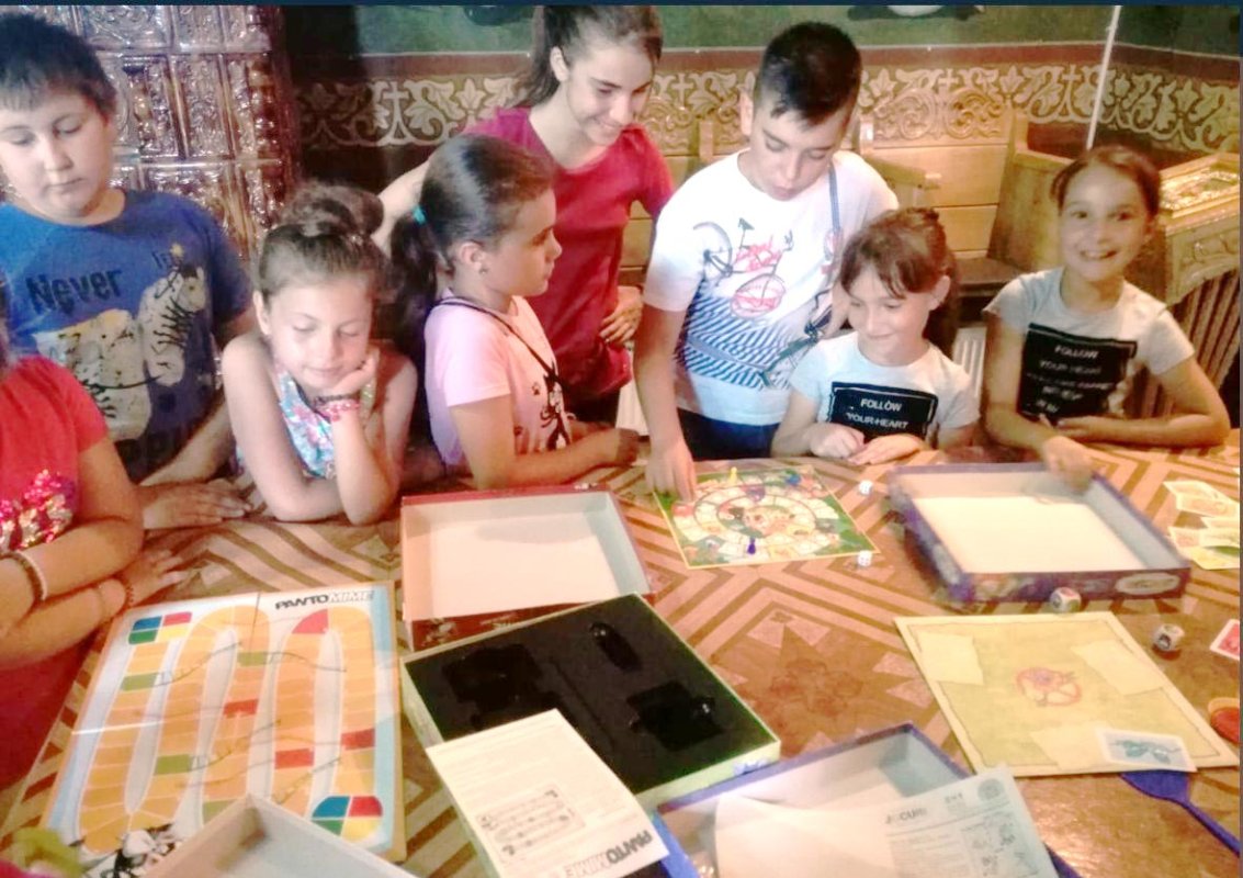 Activități catehetice în Parohia Marcea 12083