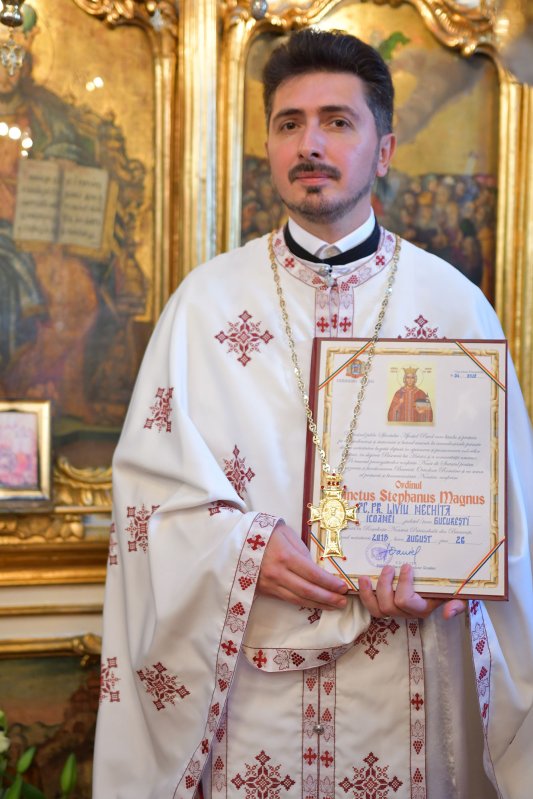 Intensificare a activităţilor pastorale la Parohia Icoanei 12027