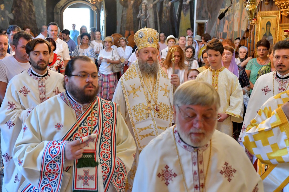 Intensificare a activităţilor pastorale la Parohia Icoanei 12030