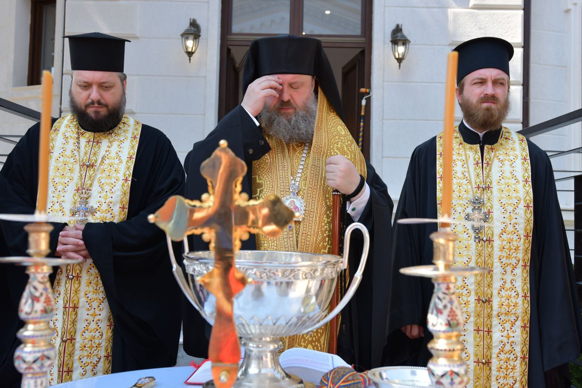 Intensificare a activităţilor pastorale la Parohia Icoanei 12036