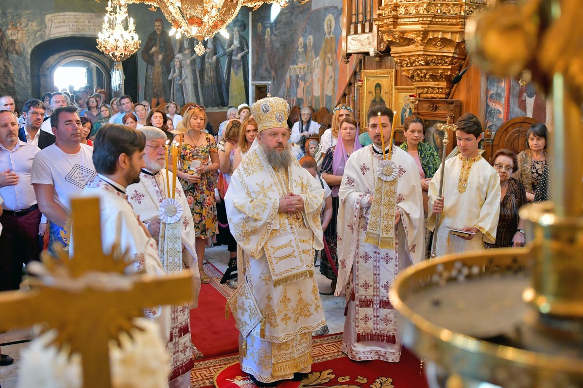 Intensificare a activităţilor pastorale la Parohia Icoanei 12042