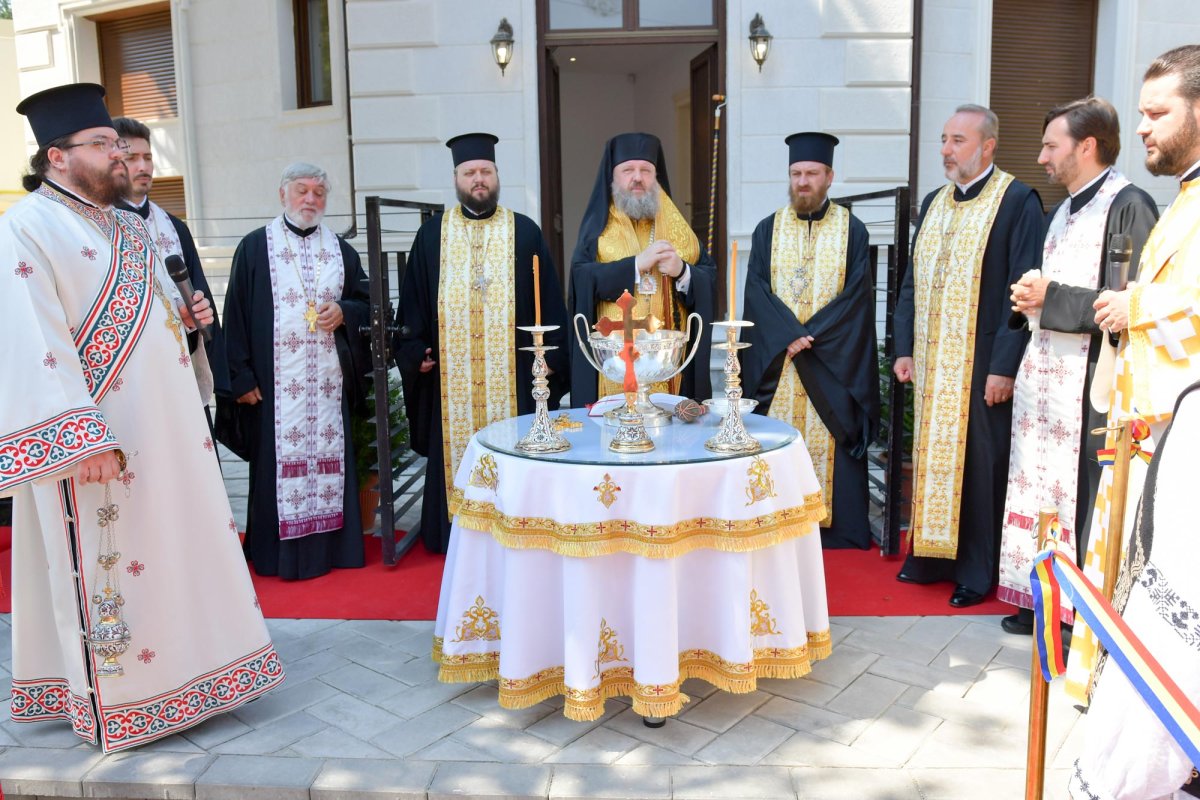 Intensificare a activităţilor pastorale la Parohia Icoanei 12046