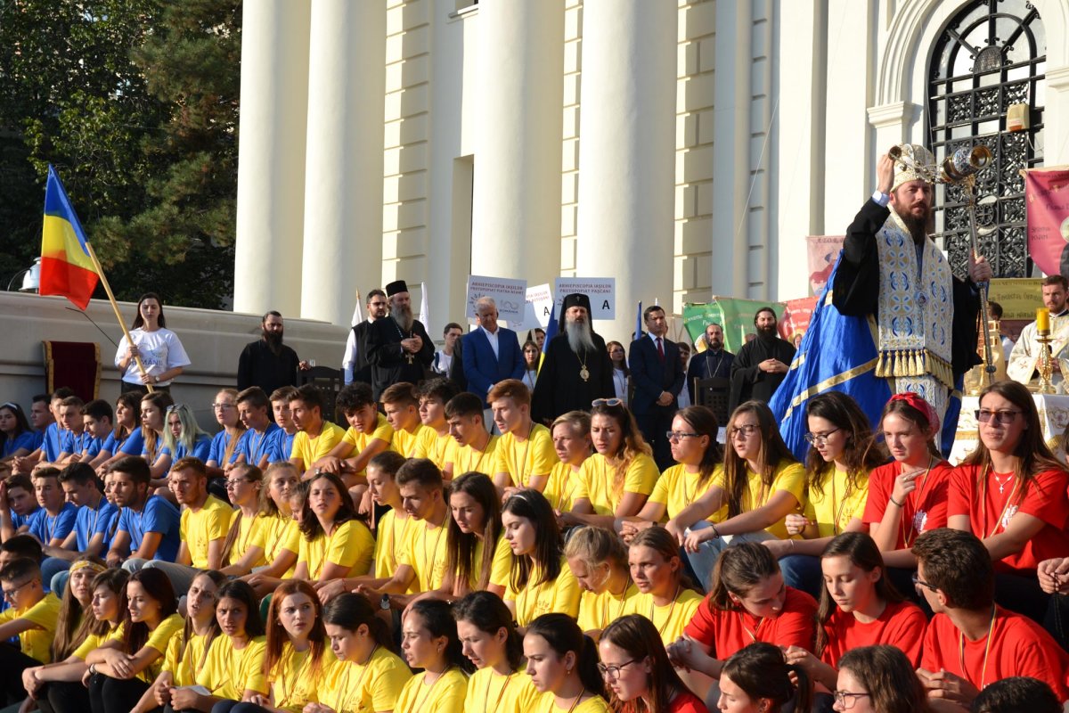 „O clipă de rugăciune și un izvor de speranță” 11899