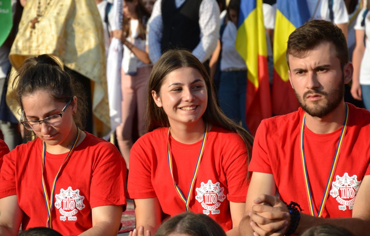 „O clipă de rugăciune și un izvor de speranță” 11901