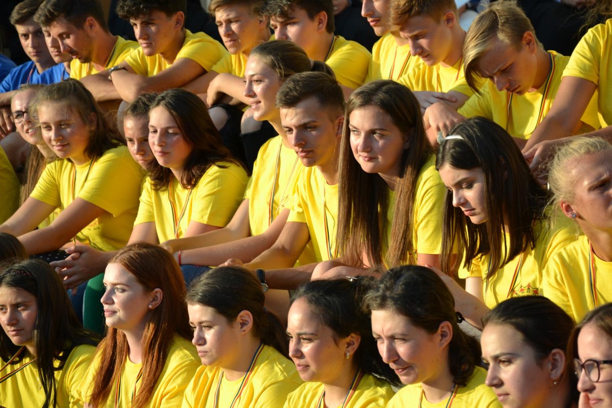 „O clipă de rugăciune și un izvor de speranță” 11902