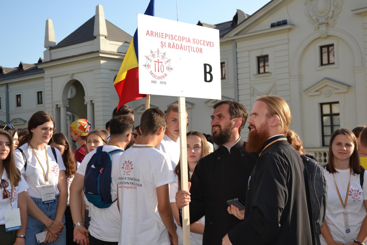 „O clipă de rugăciune și un izvor de speranță” 11914