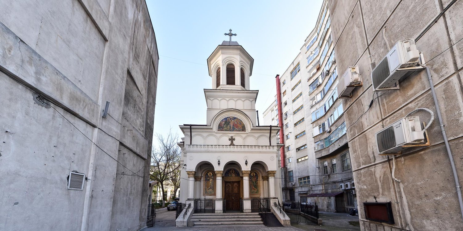 Oază de rugăciune în tumultul Capitalei 11746