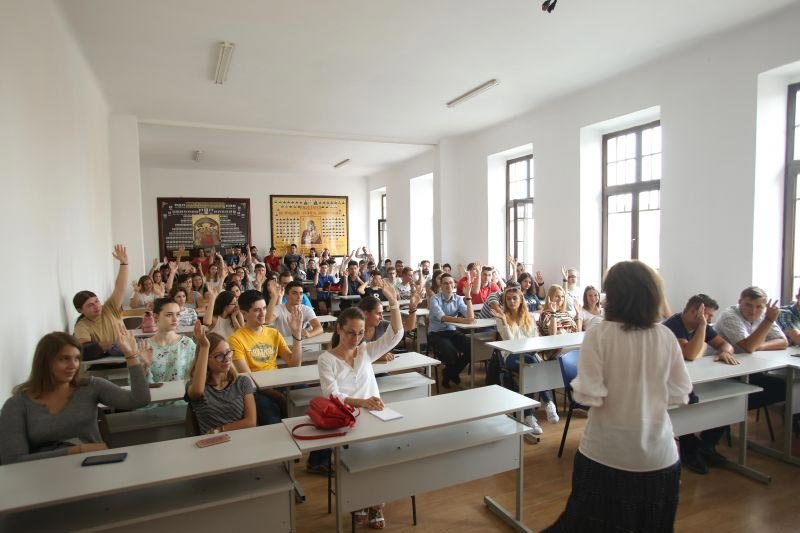 Sesiuni de informare cu voluntarii și lansarea aplicației ITO 2018 11623