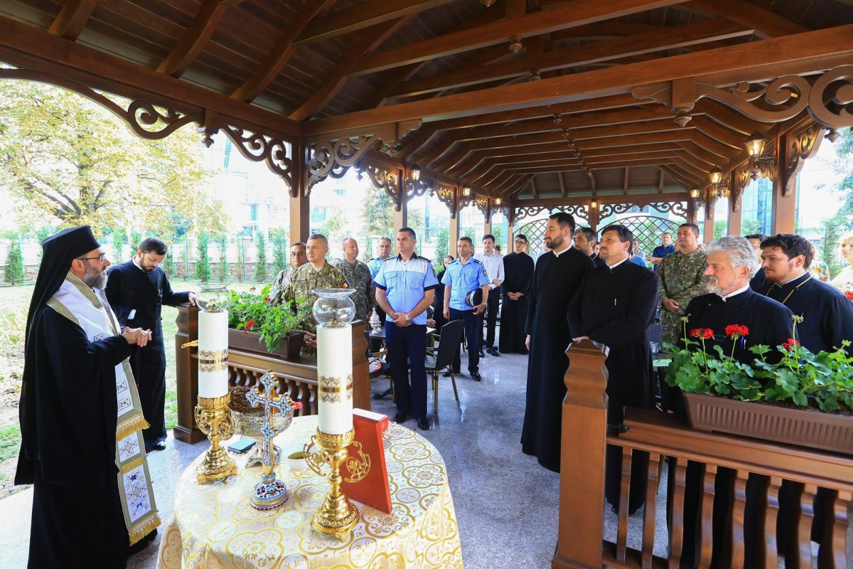 Ceainărie culturală la Buzău 11562