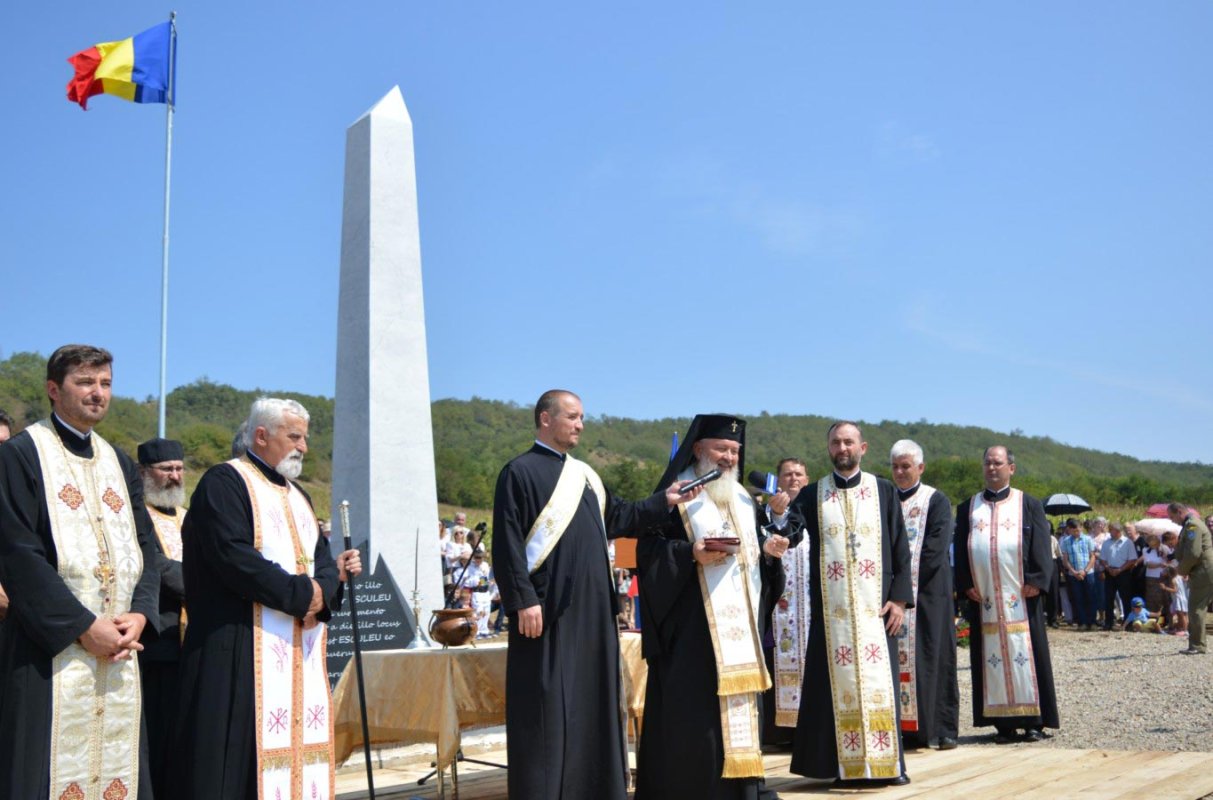 Sfânta Liturghie arhierească și ceremonie la Așchileu Mic, judeţul Cluj 11512