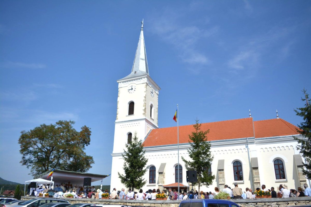 Slujiri arhierești în cea de a 14-a Duminică după Rusalii 11478