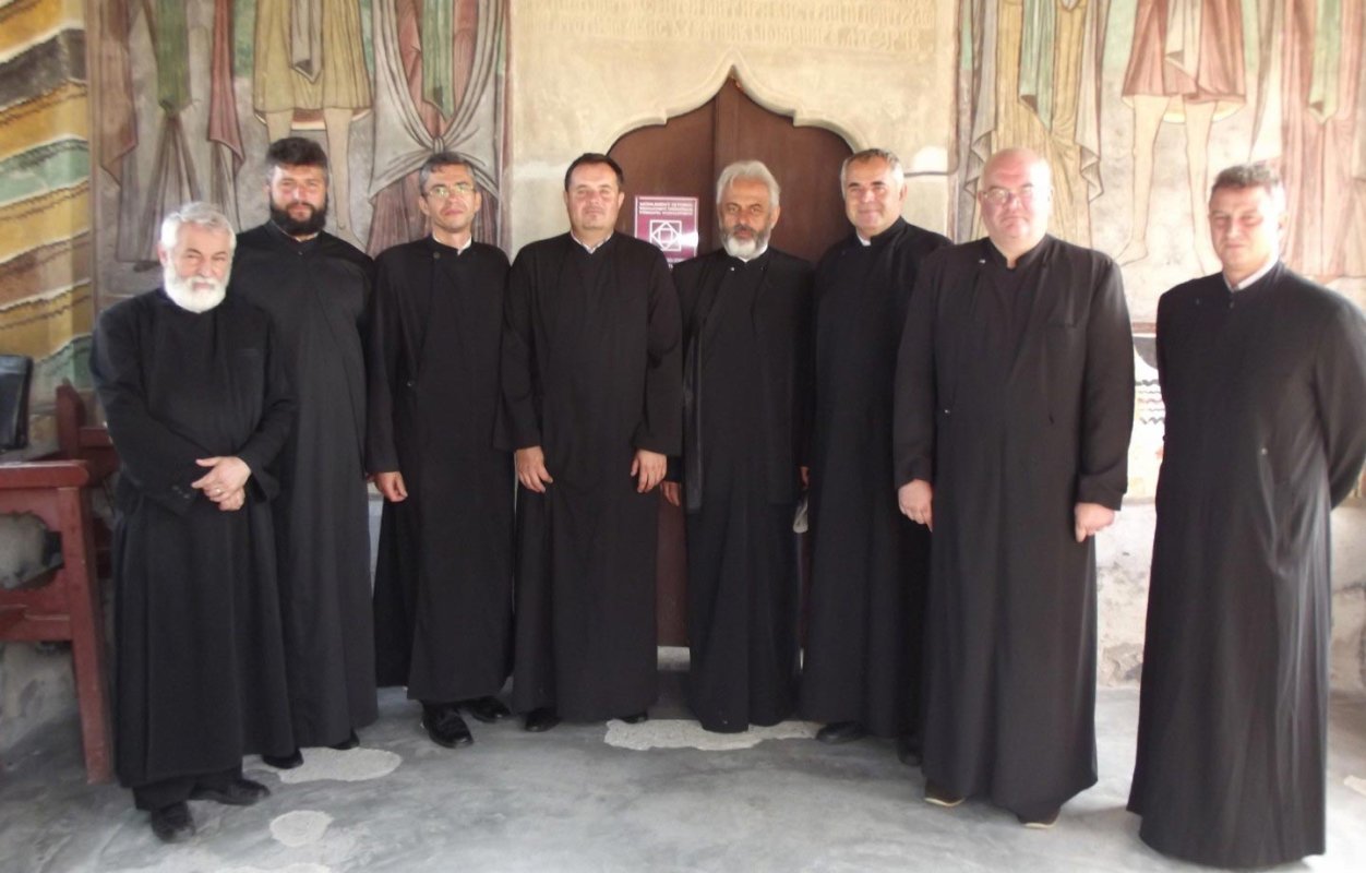 Cerc pastoral-misionar în parohia vâlceană Genuneni 11422