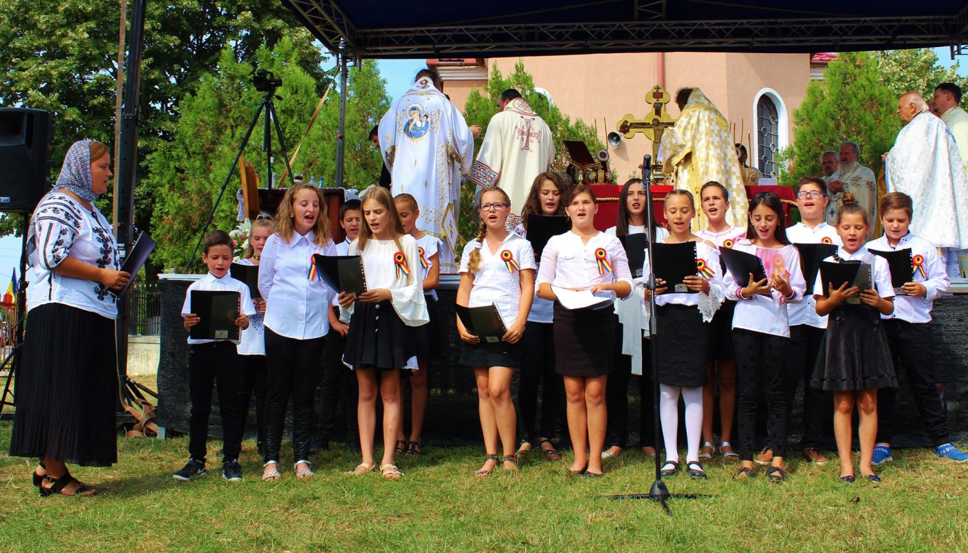 Monumente închinate făuritorilor Unirii, în Parohia Săbolciu, Oradea 11404