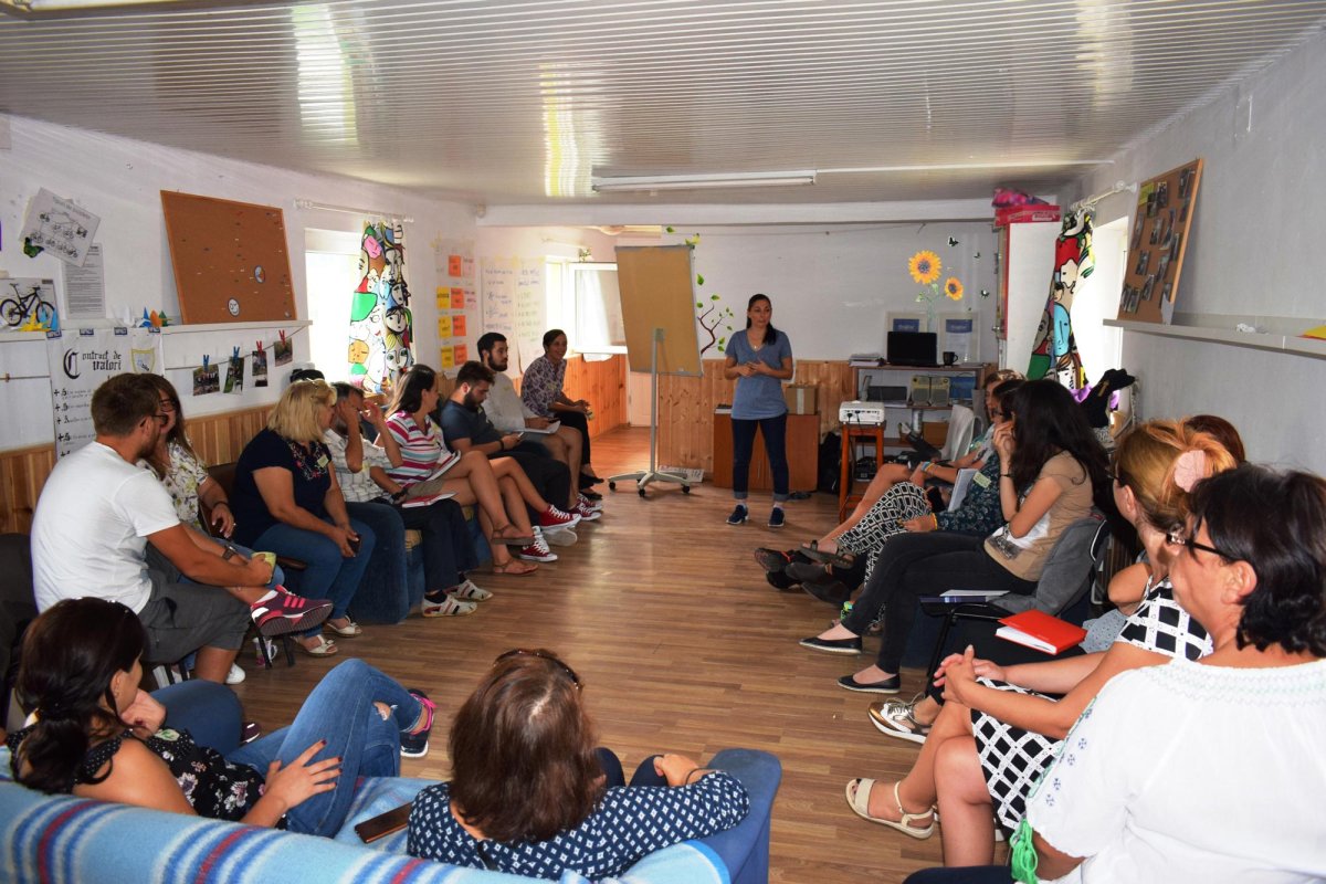 Cursuri de lideri la Lupeni 11315