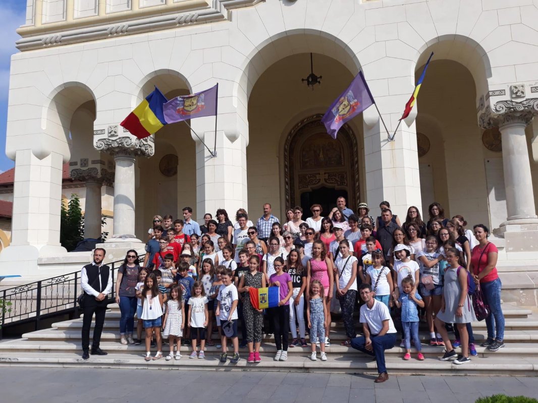 Pelerinaj al credincioșilor dâmbovițeni în Ardeal 11275