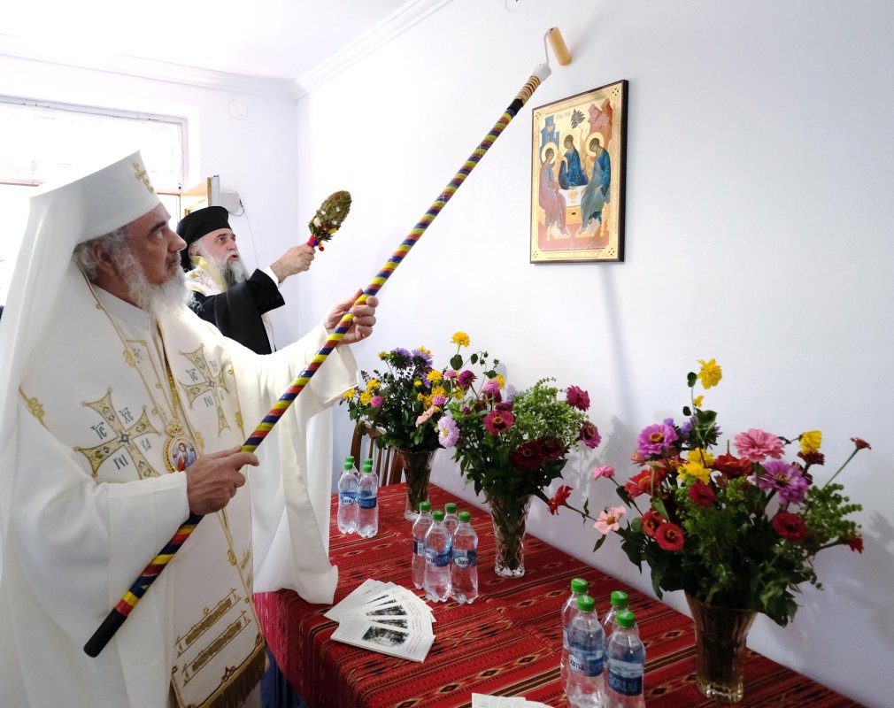 Continuarea unei moșteniri a Patriarhului Justinian 11052