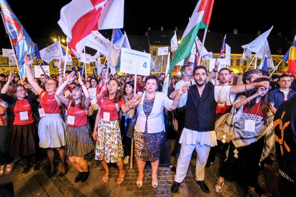 Spectacolul tinereții și bucuriei la Sibiu 11058