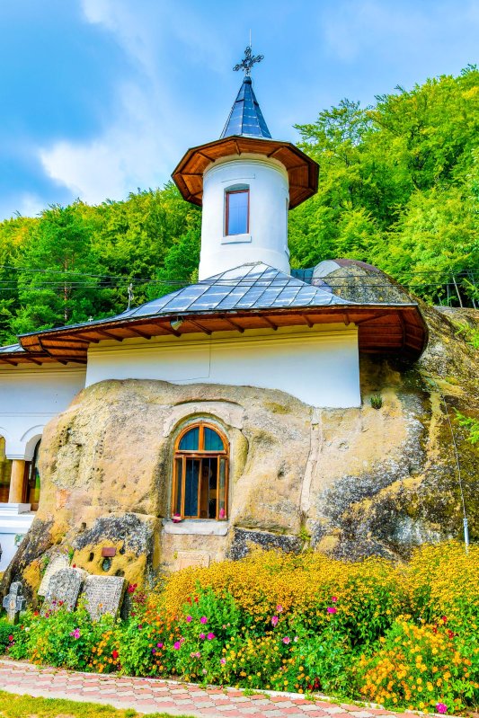 Adevărata taină de la Nămăiești 10925