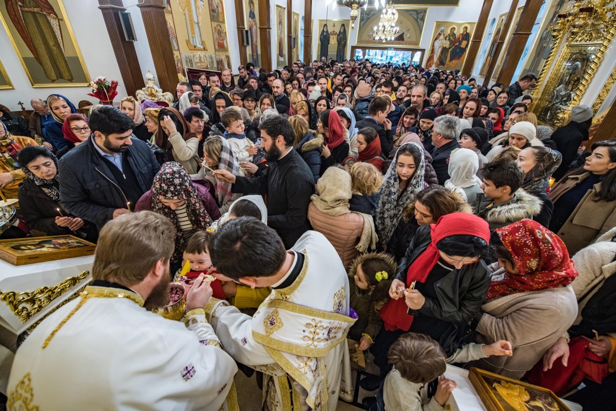 Creştinul nu primeşte Sfintele Taine ca răsplată a meritelor sale 10841