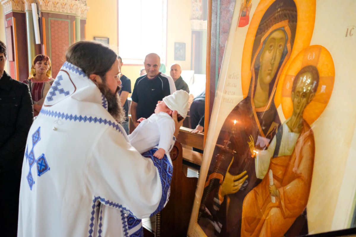 Slujiri arhierești la românii din Danemarca și Norvegia 10742