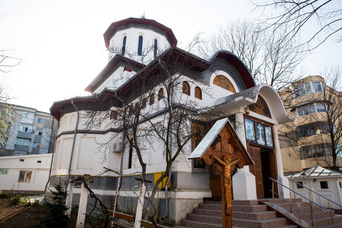 Tradiţie ortodoxă la Biserica „Ziua Crucii” 10711