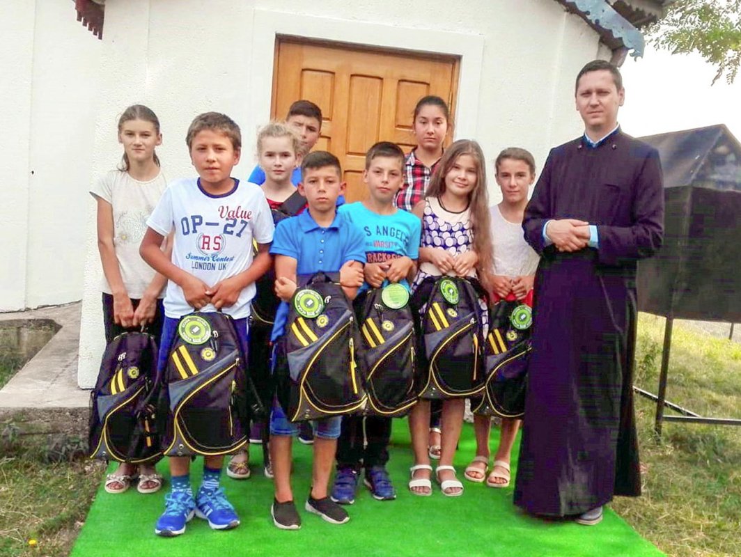 Activități cu tinerii în Eparhia Buzăului și Vrancei 10666