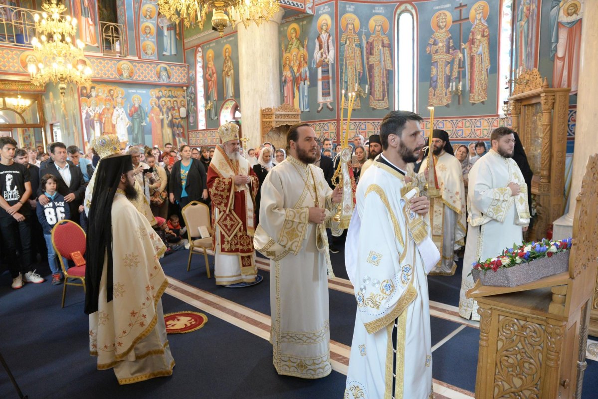 Asumarea crucii transformă suferinţa în biruinţă 10458