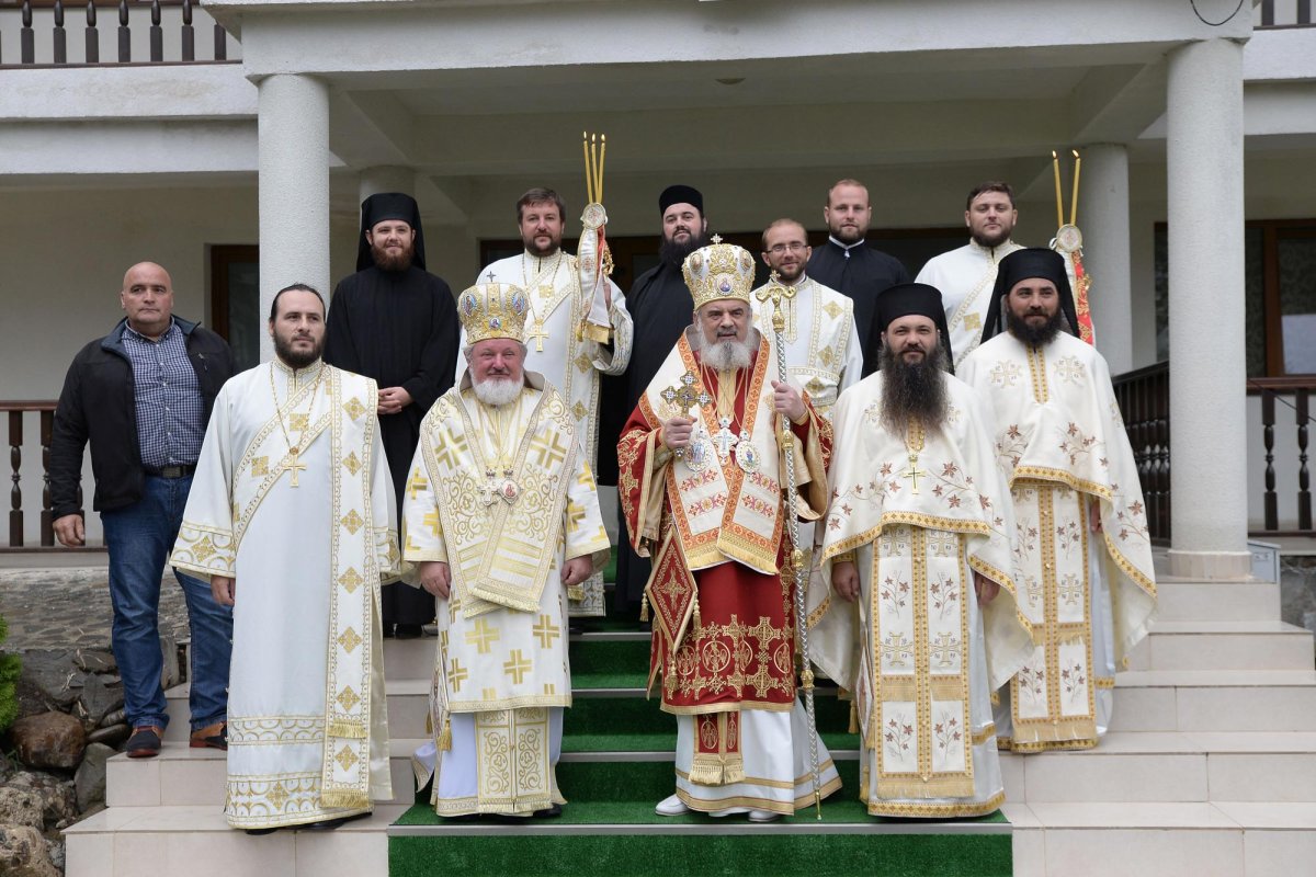 Asumarea crucii transformă suferinţa în biruinţă 10463