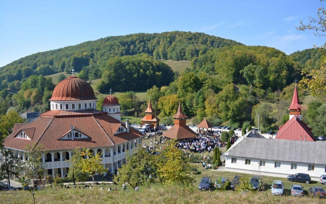 Slujiri arhierești la sărbătorea Înălțărea Sfintei Cruci 10408