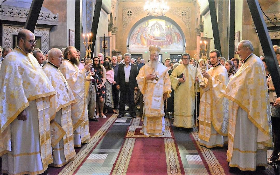 Slujiri arhierești în Duminica de după Înălțarea Sfintei Cruci 10328