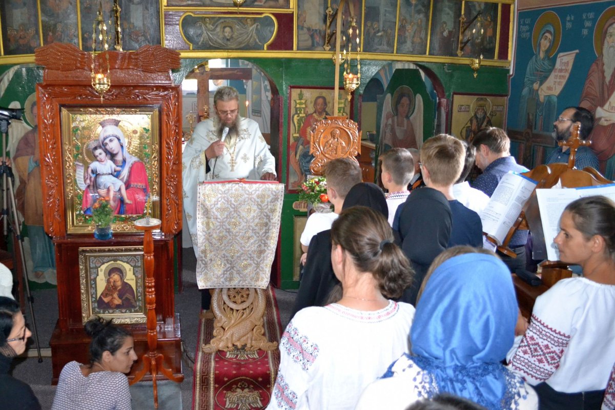 Slujbă misionară în Parohia Ceir – Todireni 10249