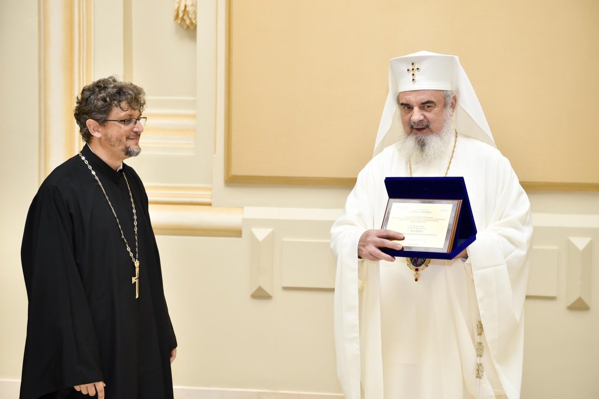 Distincții pentru Corul „Cantus Domini” 10184