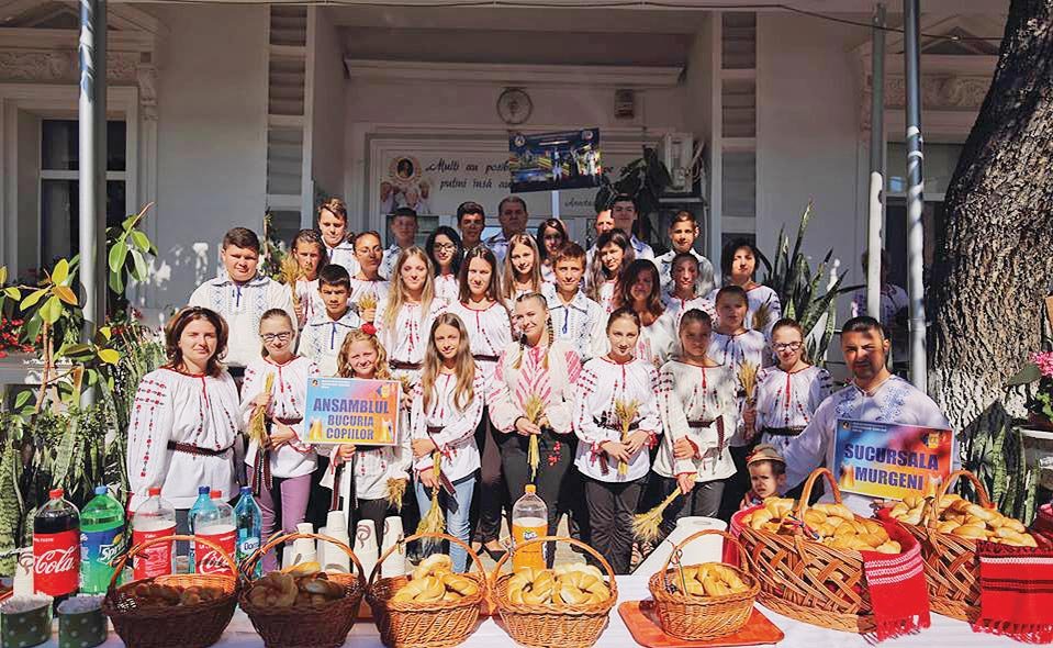 Parohia Vădeni-Rai croieşte drum în viaţă micilor enoriaşi 10174