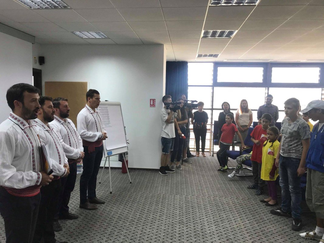 „100 de file de istorie din Cartea Unirii” 10095