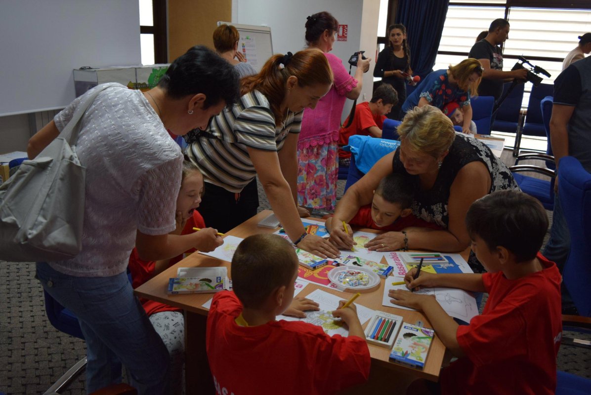 „100 de file de istorie din Cartea Unirii” 10096