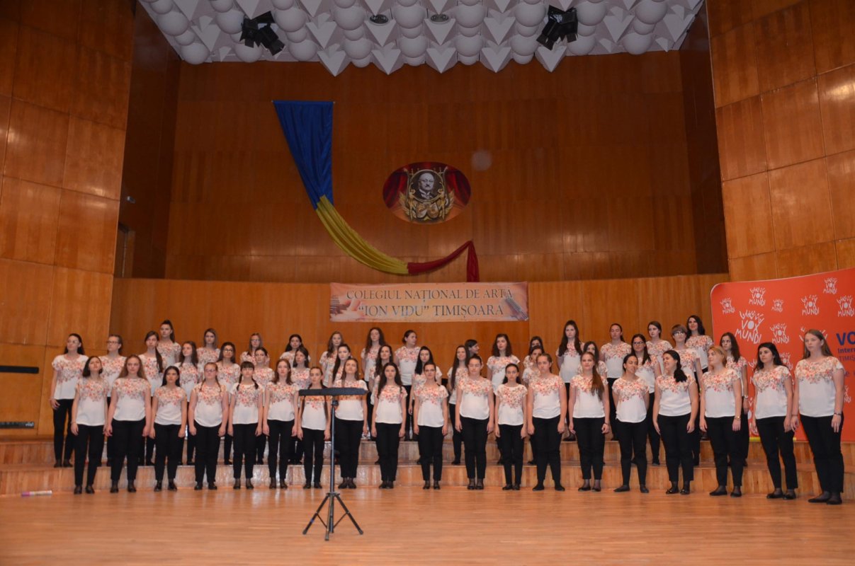 Corul de copii Cantanti, premiat la Ohrid, Macedonia 10103