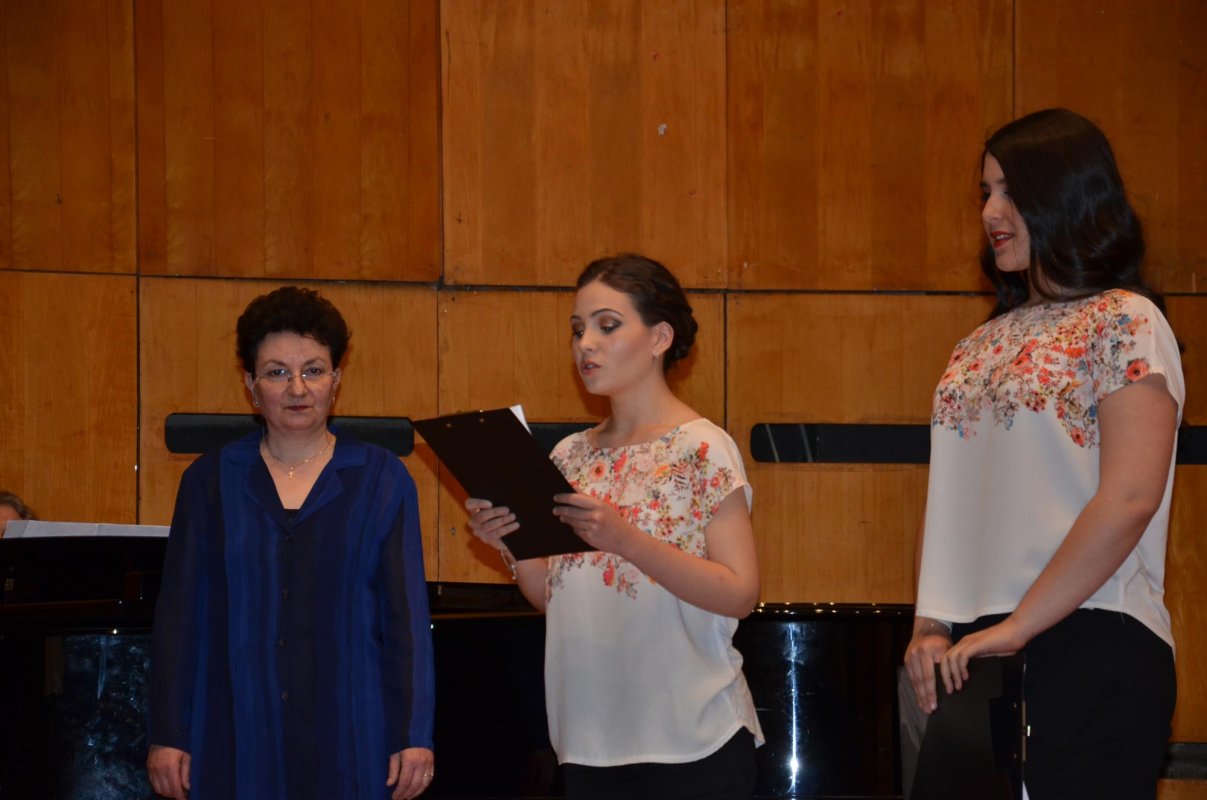 Corul de copii Cantanti, premiat la Ohrid, Macedonia 10106