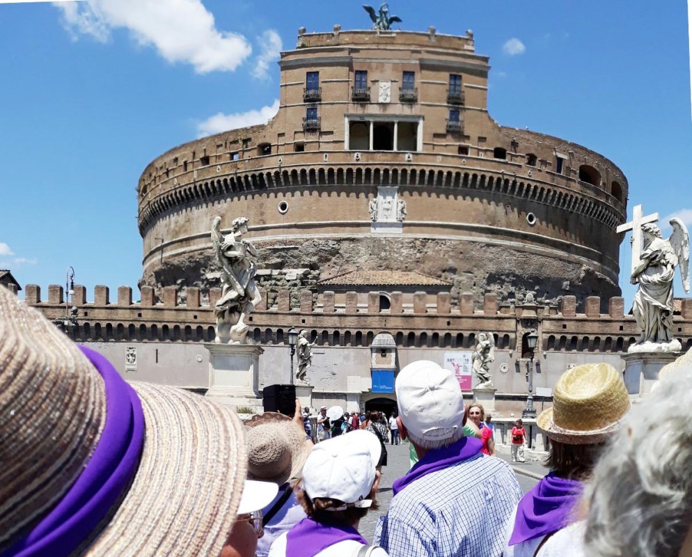 Pelerini clujeni „Pe urmele sfinților în Italia” V 10088