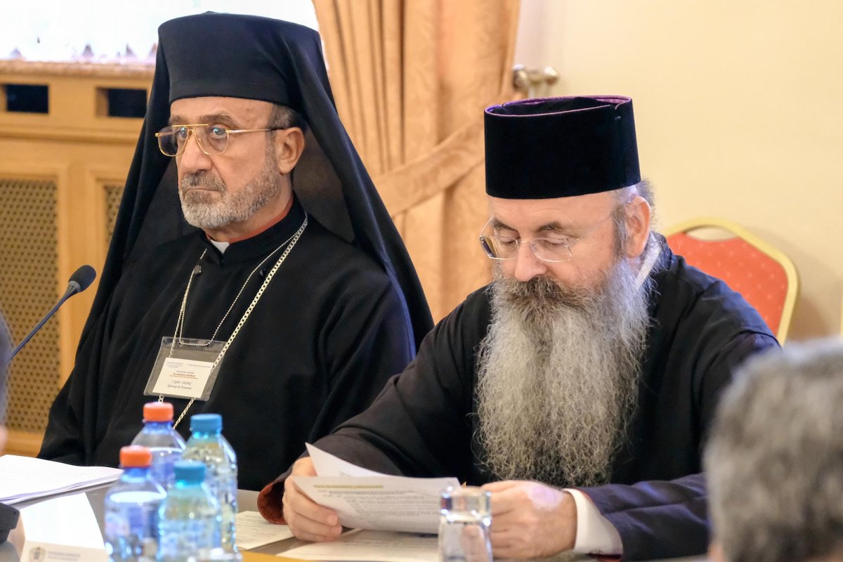 Simpozion internaţional la Palatul Patriarhiei 10124