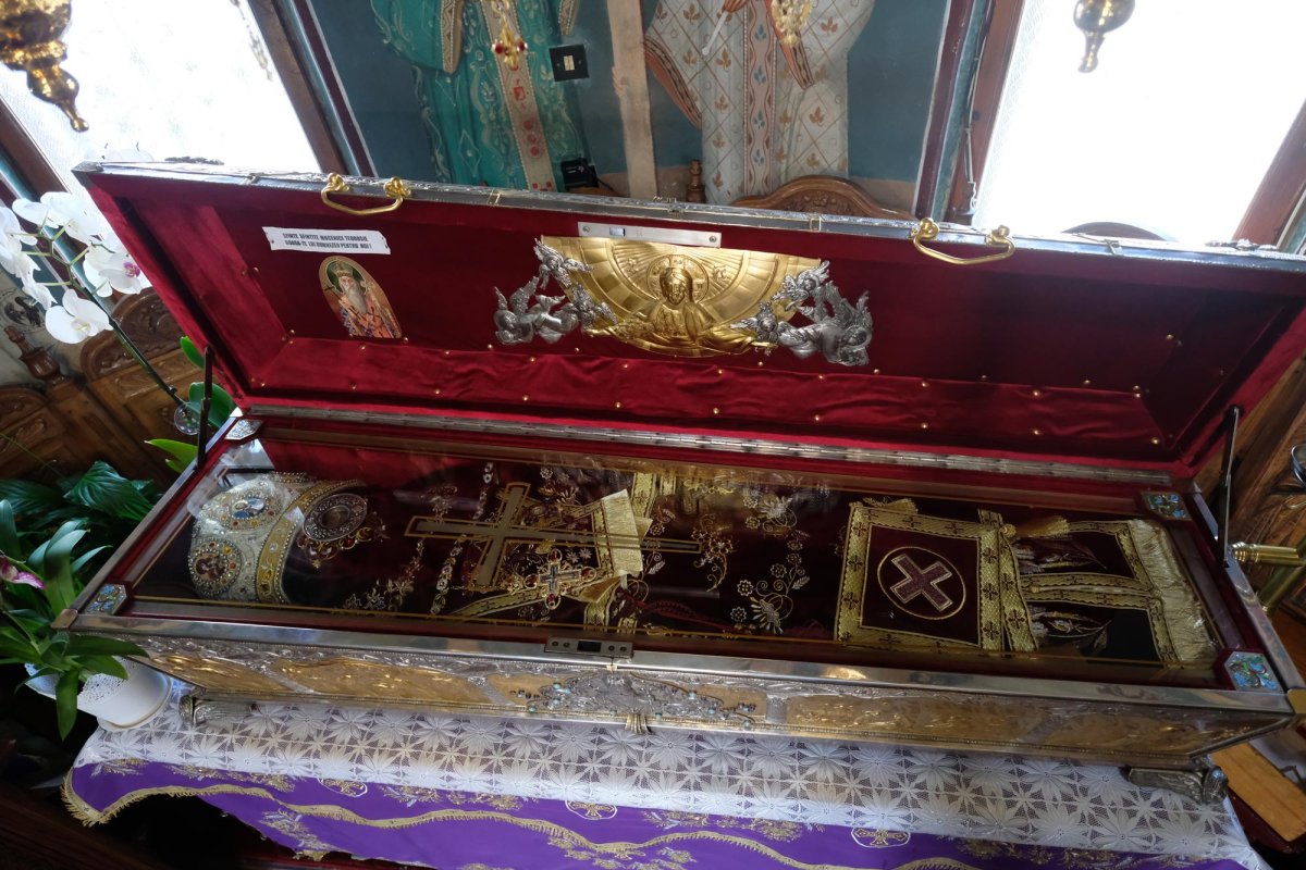 Trecut și prezent sub binecuvântarea Sfântului Teodosie 10038