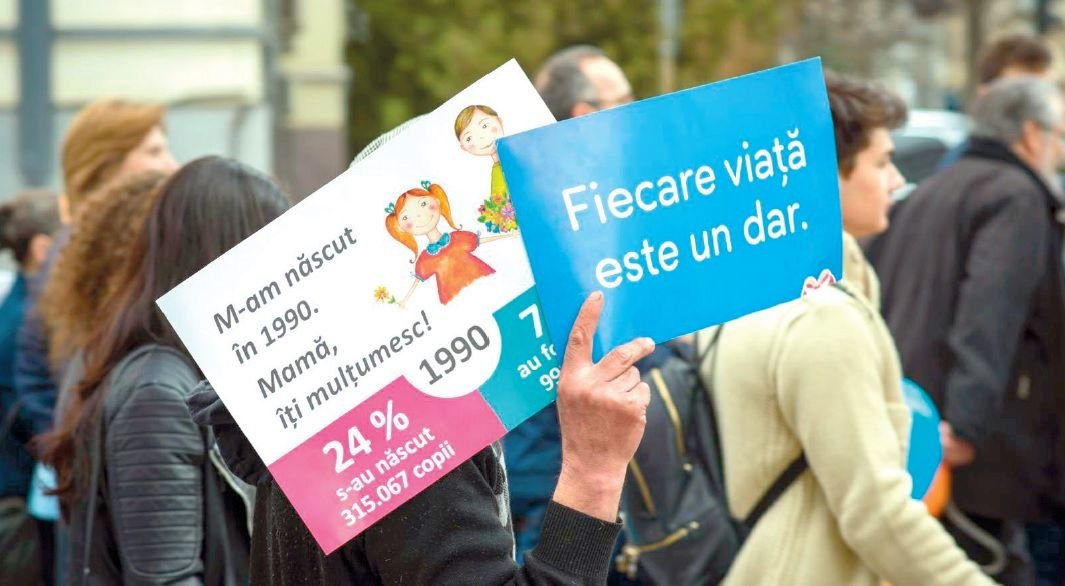 E clar, nu mai e vorba despre referendum, e altceva. Dar ce? 9872