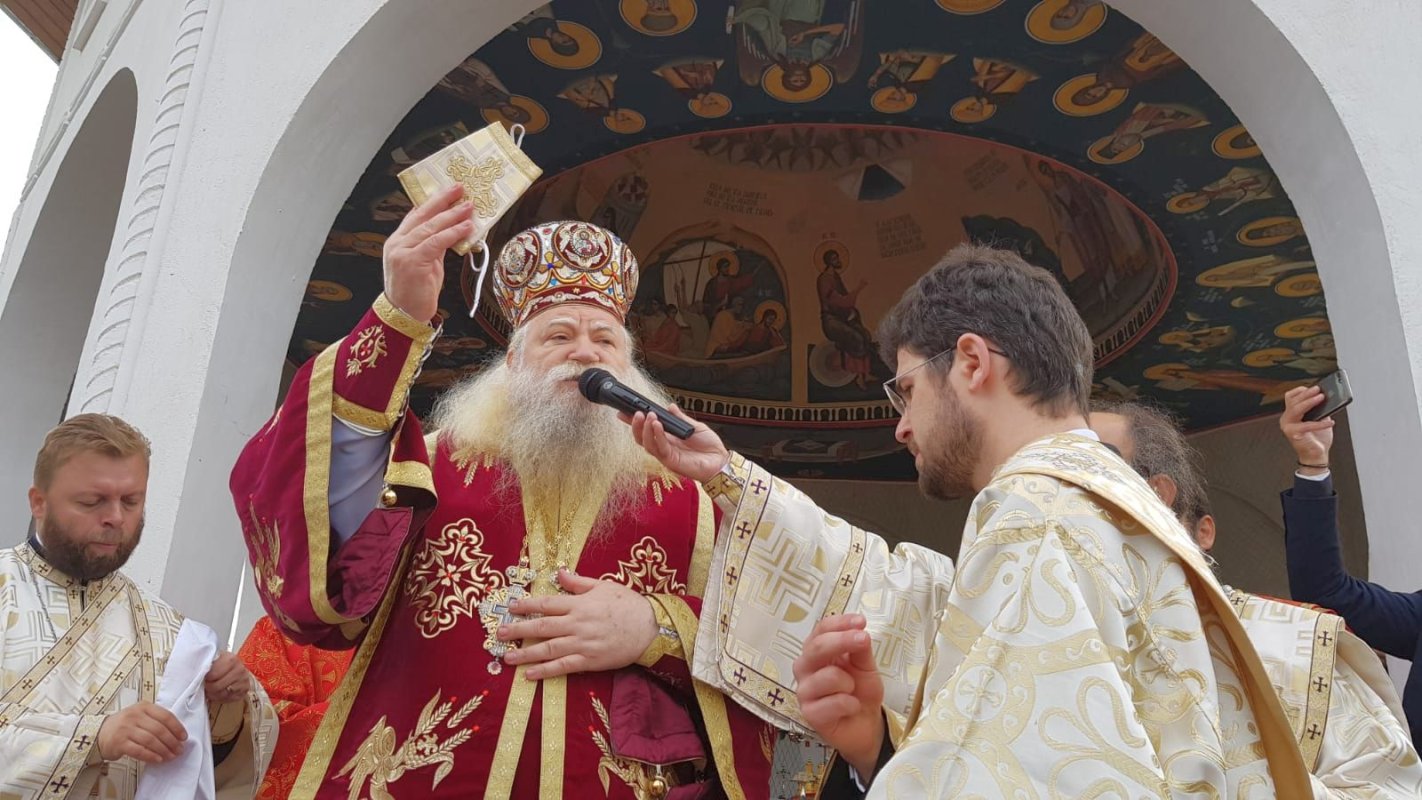 PS Calinic Botoşăneanul: „Să ieşim la vot în zilele de 6 şi 7 octombrie” 9871