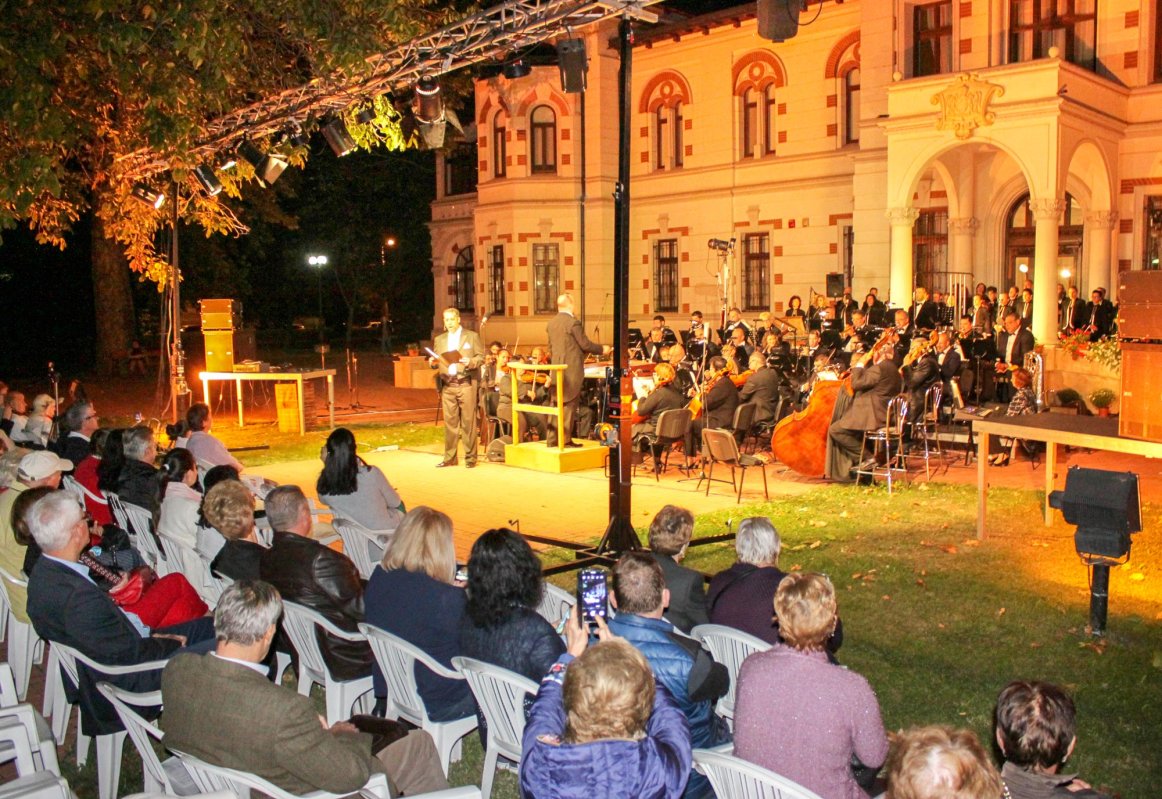 Deschidera stagiunii simfonice la Galați 9818